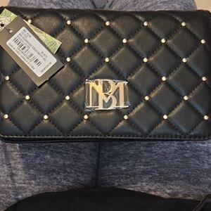 Badgley Mischka Black Quilted Women Crosdbody Bag